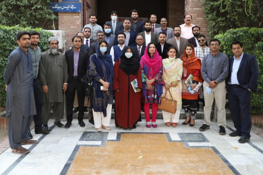 A delegation of KFUEIT paid a visit to Sukkur IBA University